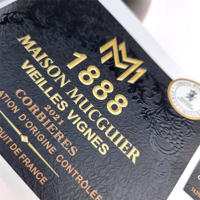 kaufen Hochwertiger Rotwein Getränkeetiketten-Aufkleber Goldfolien-Textur Selbstklebende glänzende Vinyl-Industrieverpackung online manufacture