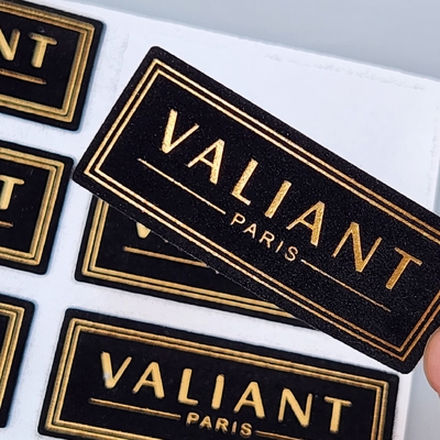 kaufen Kundenspezifische Vellvet-Visitenkarten mit Goldstempel und Prägungen online manufacture