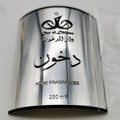 Guter Preis Metallic Luster Parfüm Logo Aufkleber Metalletiketten Hot Design Metall 3D Prägte Etikette Online