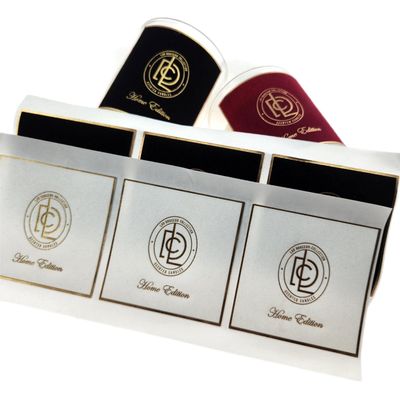 Guter Preis Hot Sale Samt Aufkleber Etiketten Weibliches Parfum OEM Original Parfum Metalletikett für Selbstklebstoff Online