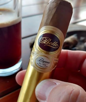 Guter Preis Custom ISO9001:2008 Certified Cigar Labels with Silk Screen and Flexographic Printing for Luxury Branding Online